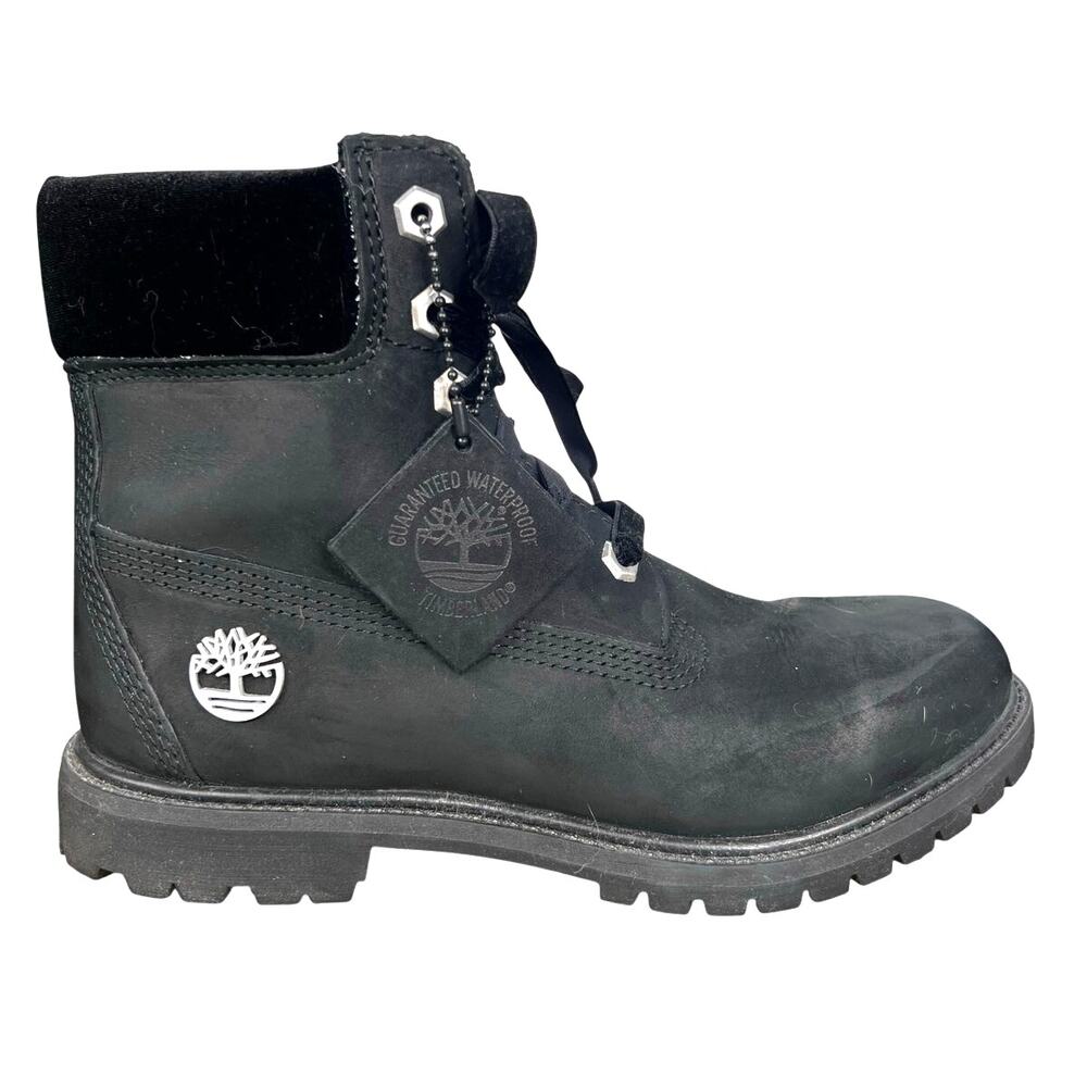Timberland Women’s Black Nubuck Trail Chukka Boot Size US 7.5